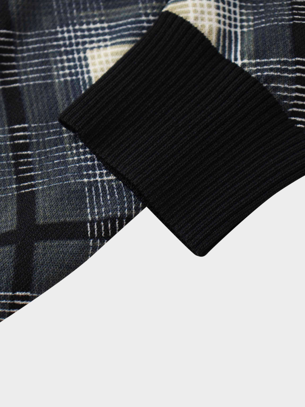 Buttoned Cardigan-Black/White Plaid