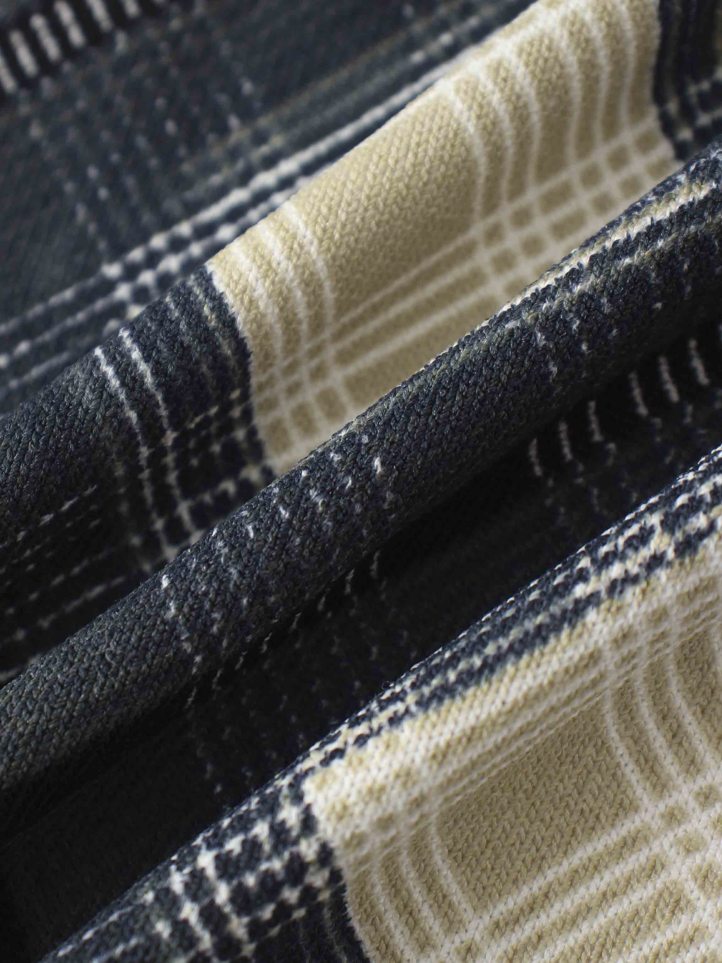 Buttoned Cardigan-Black/White Plaid