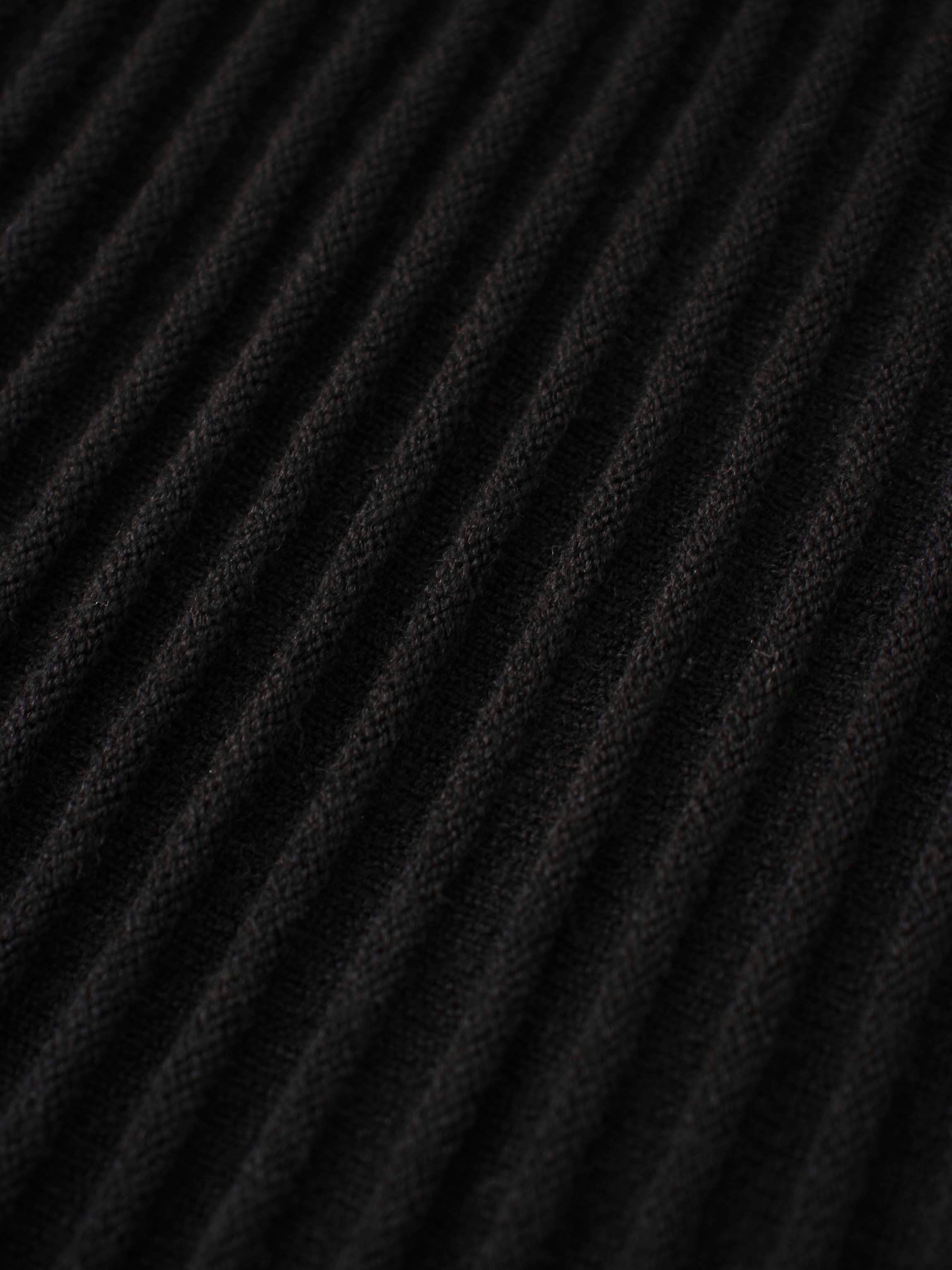 Knit Crop Sweater Dress Set-Black/Cream