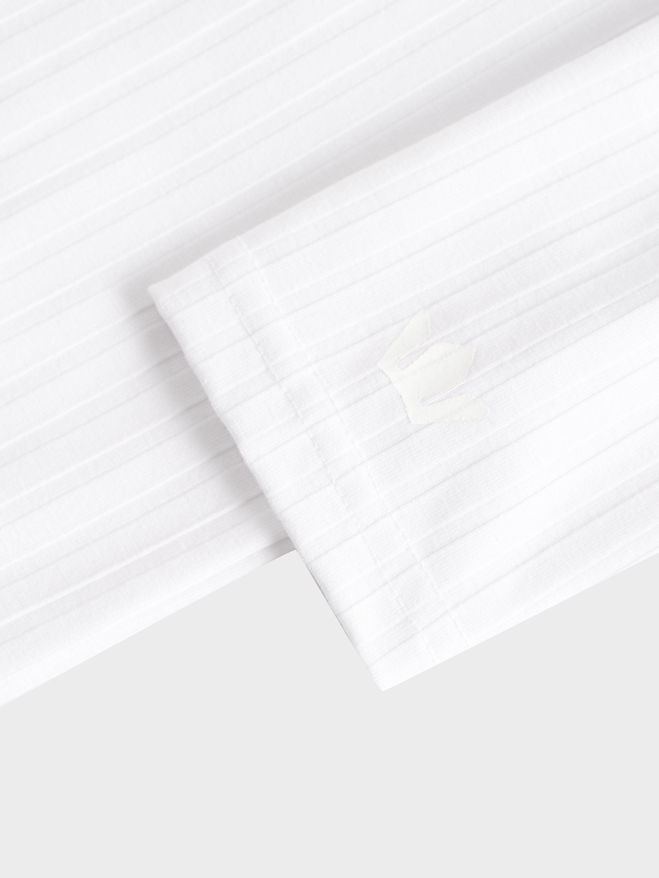 Ribbed High V Bomber-White