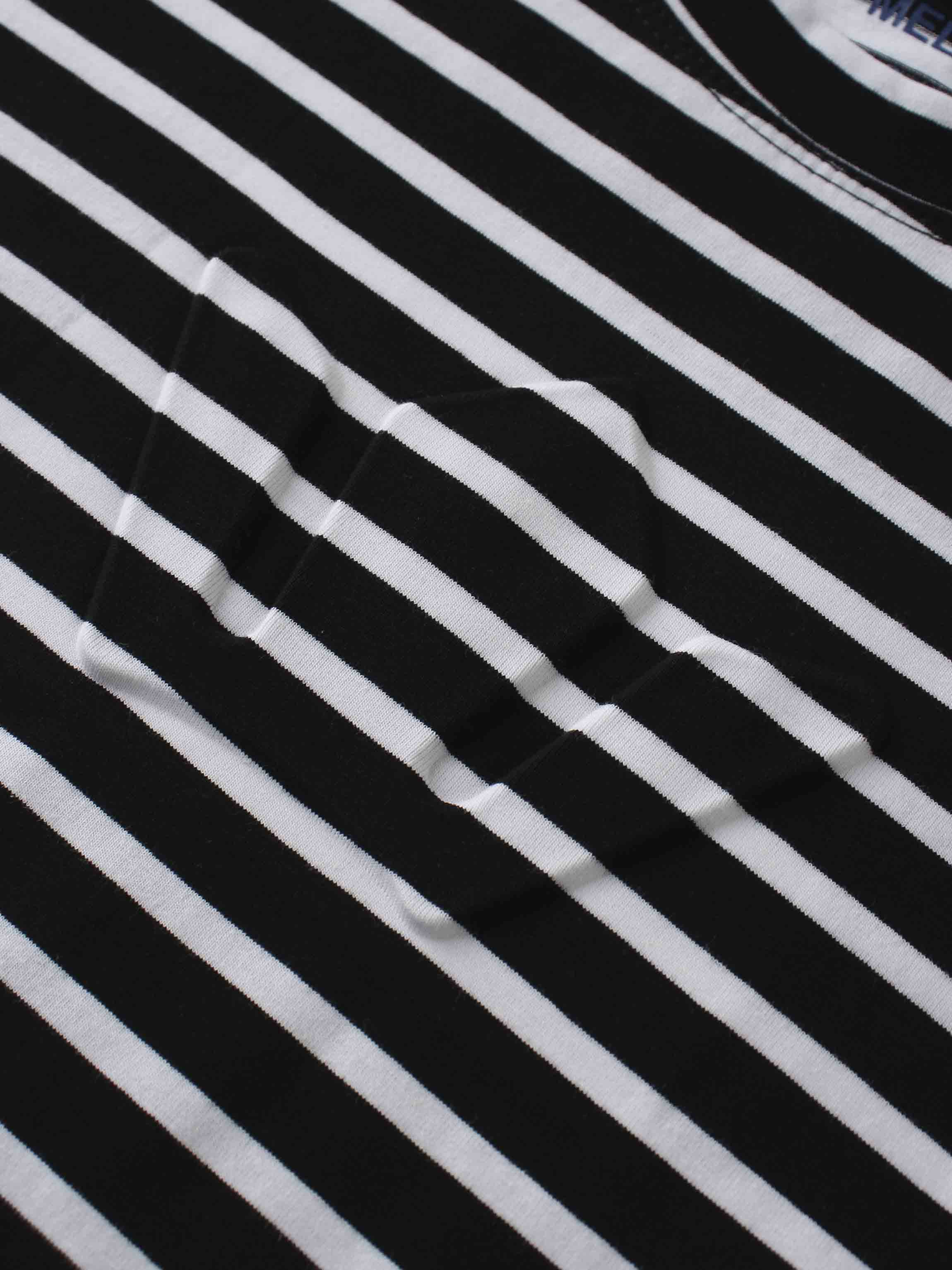 Crown Embossed T-Shirt-Black/White