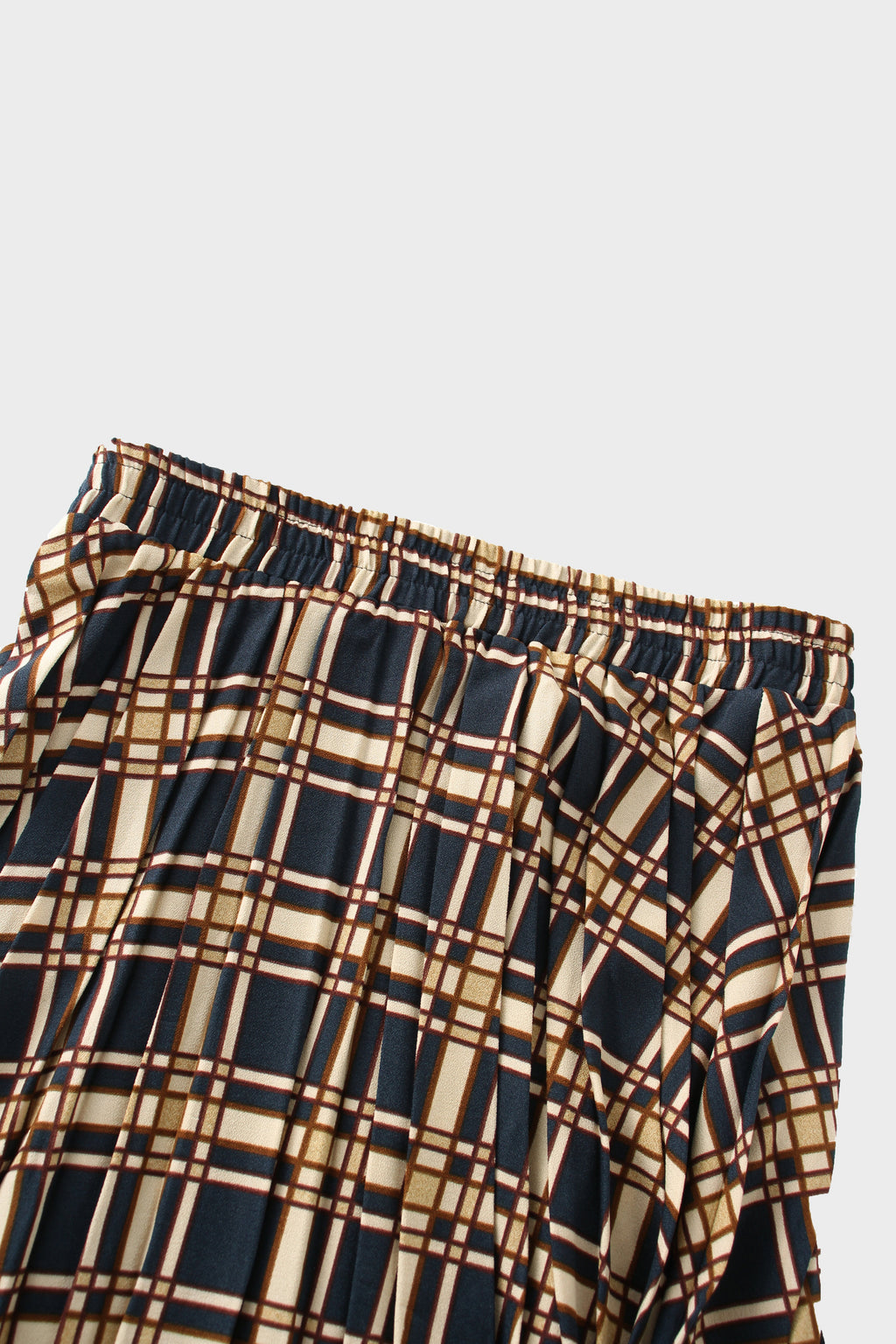 Covered Band Pleated Skirt-Navy Plaid