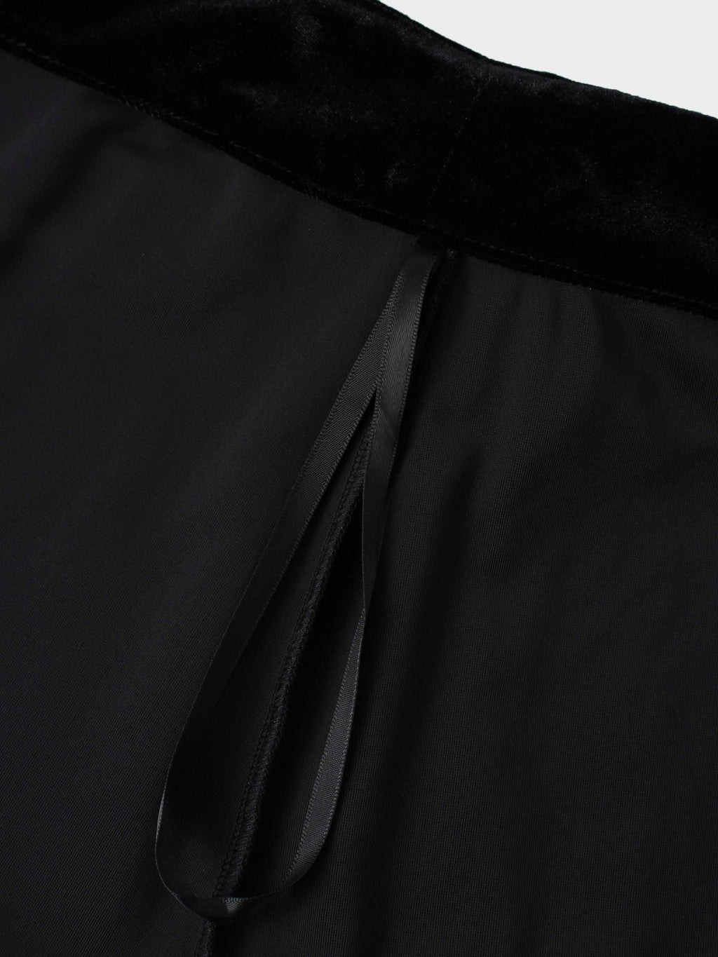 Double Layer Pleated Bottom Velvet Skirt-Black