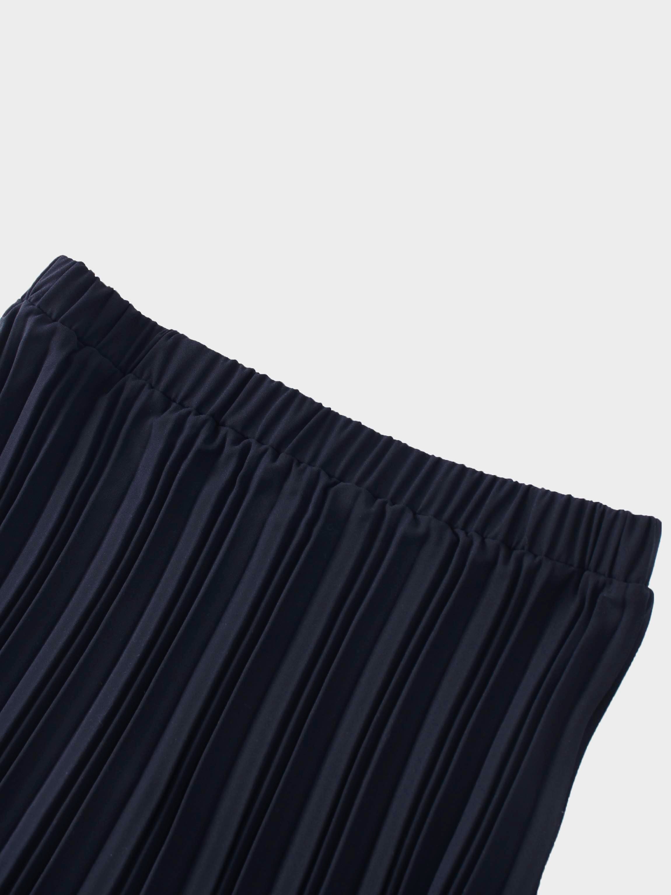 Crepe Pleated Maxi Skirt-Navy