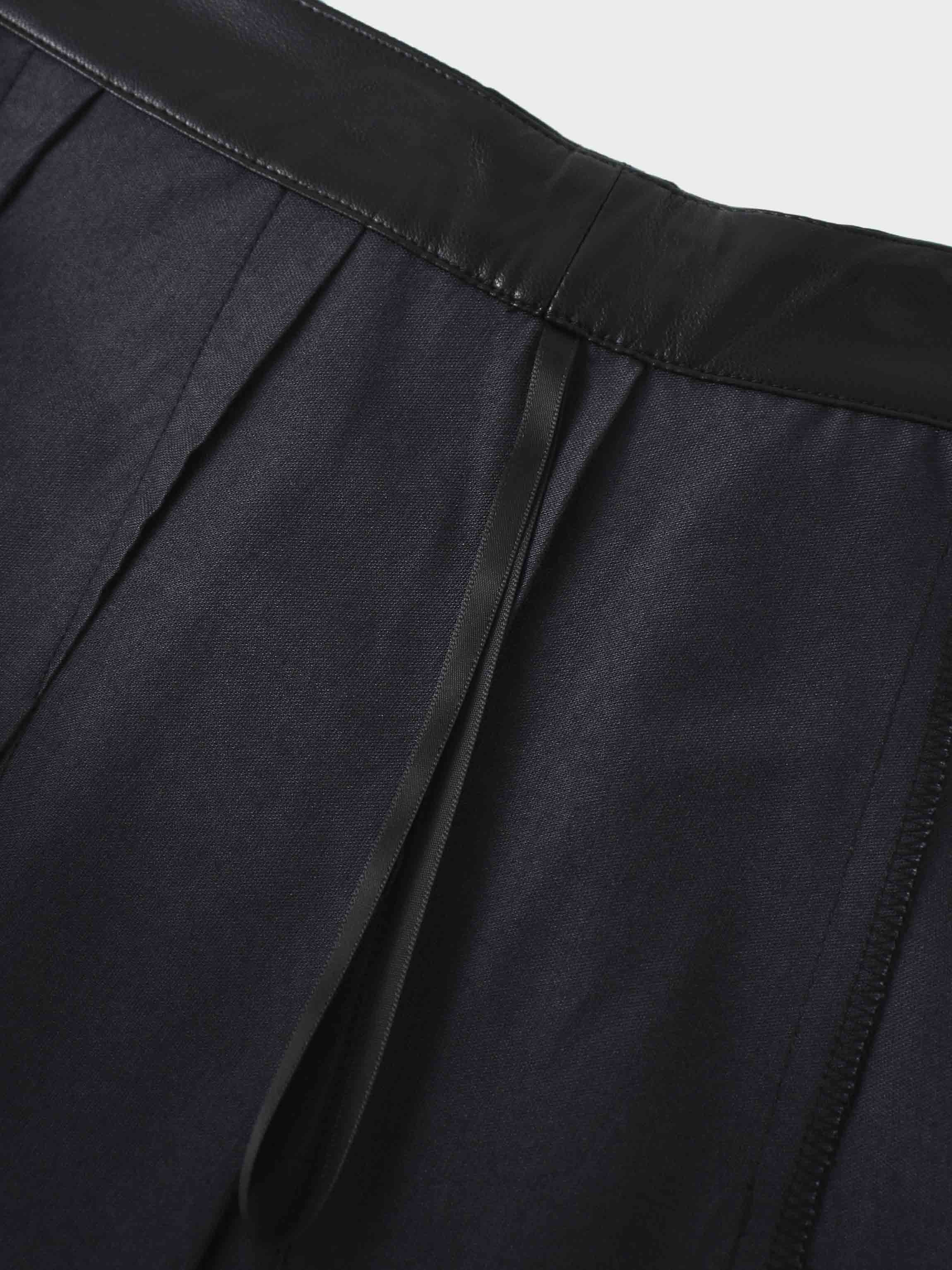 Faux Leather Stitch Down Pleated Skirt-Black