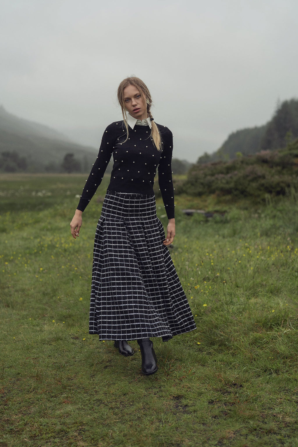 Boucle Pleat Skirt-Black and White
