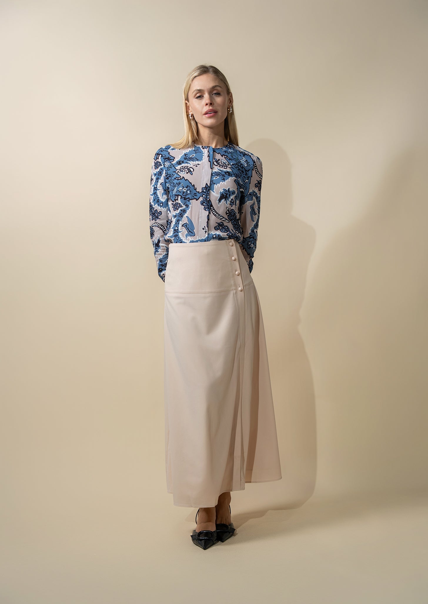 Side Button Yoke Skirt-Bone