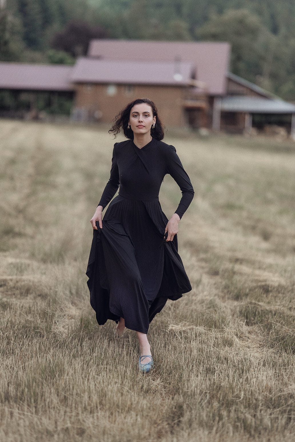 Front Knot Pleat Dress 50"-Black