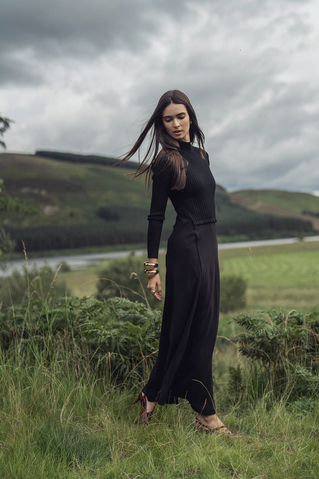 Crepe Bottom Dress-Black/Black