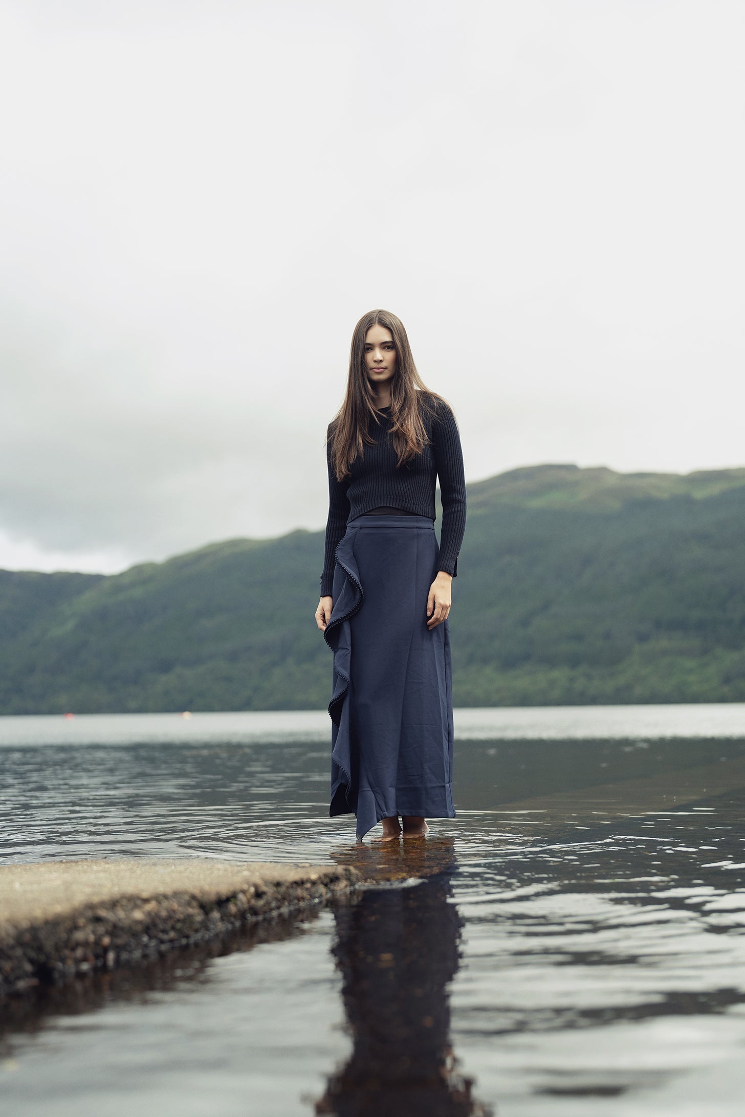 Side Ruffle Skirt-Navy