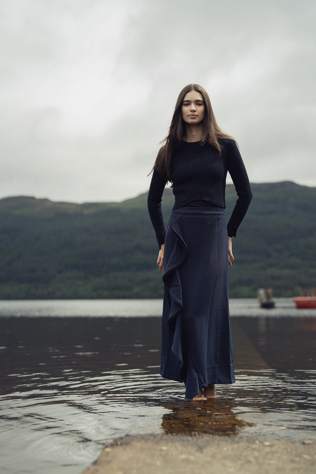 Side Ruffle Skirt-Navy