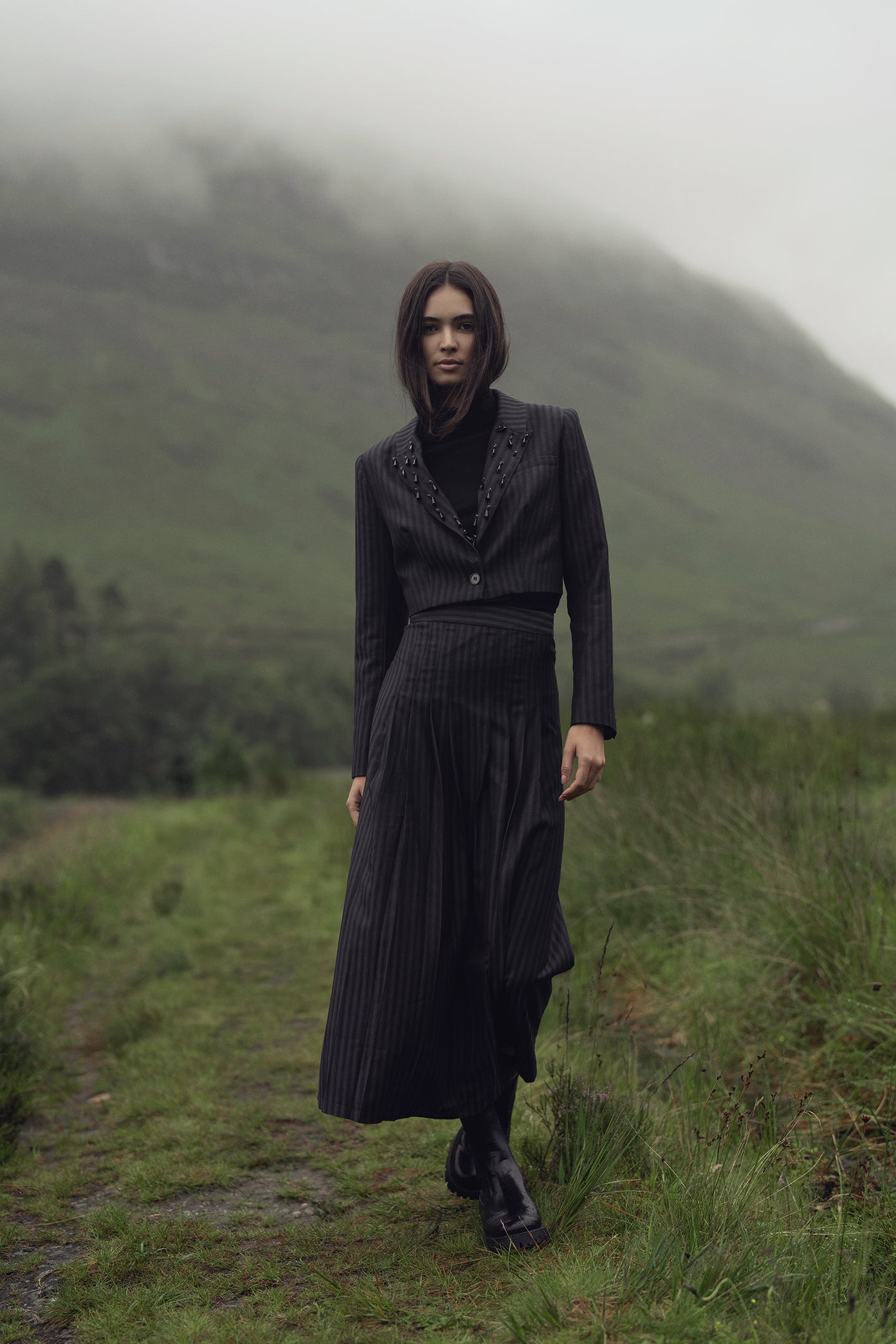 Herringbone Crop Beaded Blazer-Grey/Black