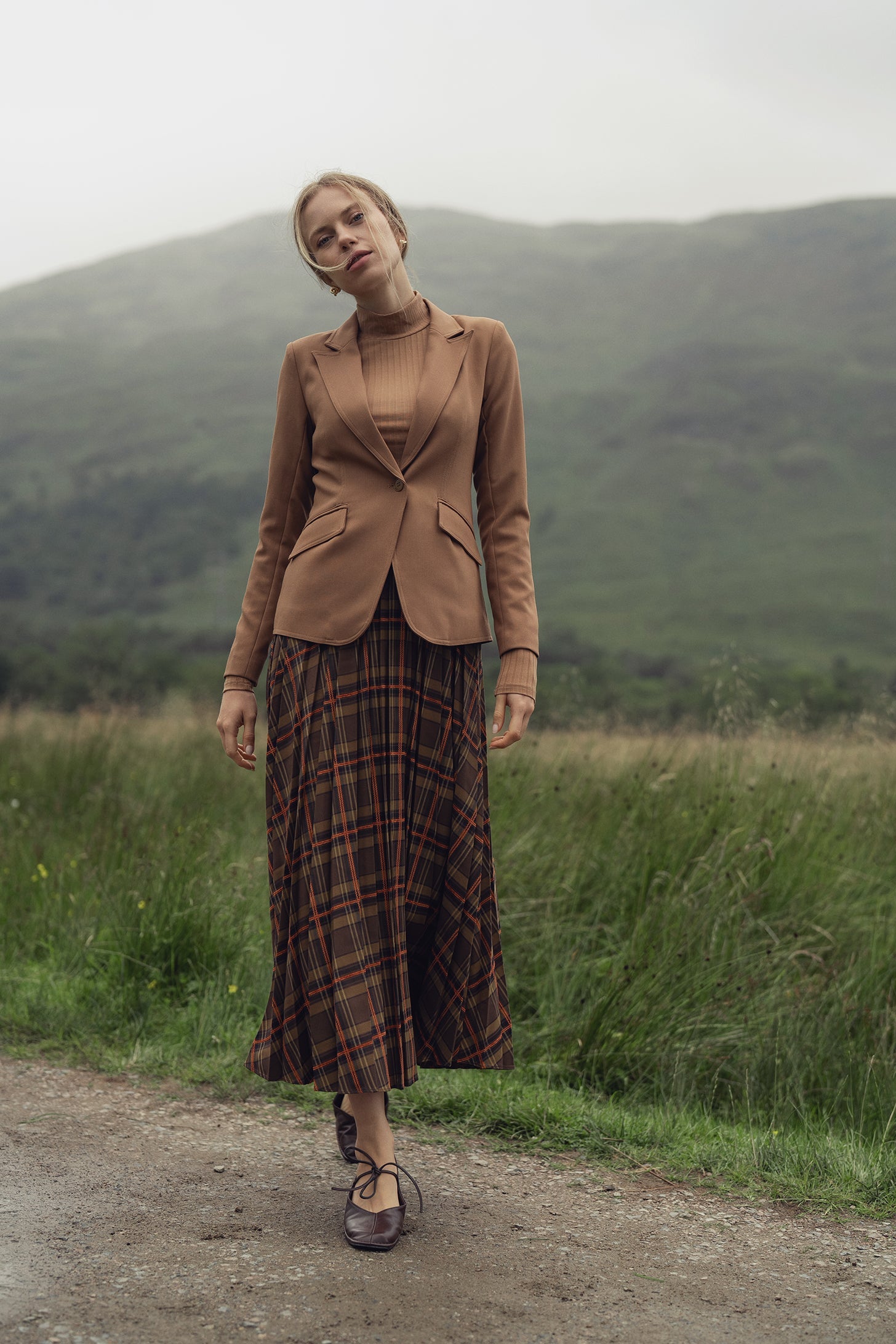 Classic Blazer-Camel