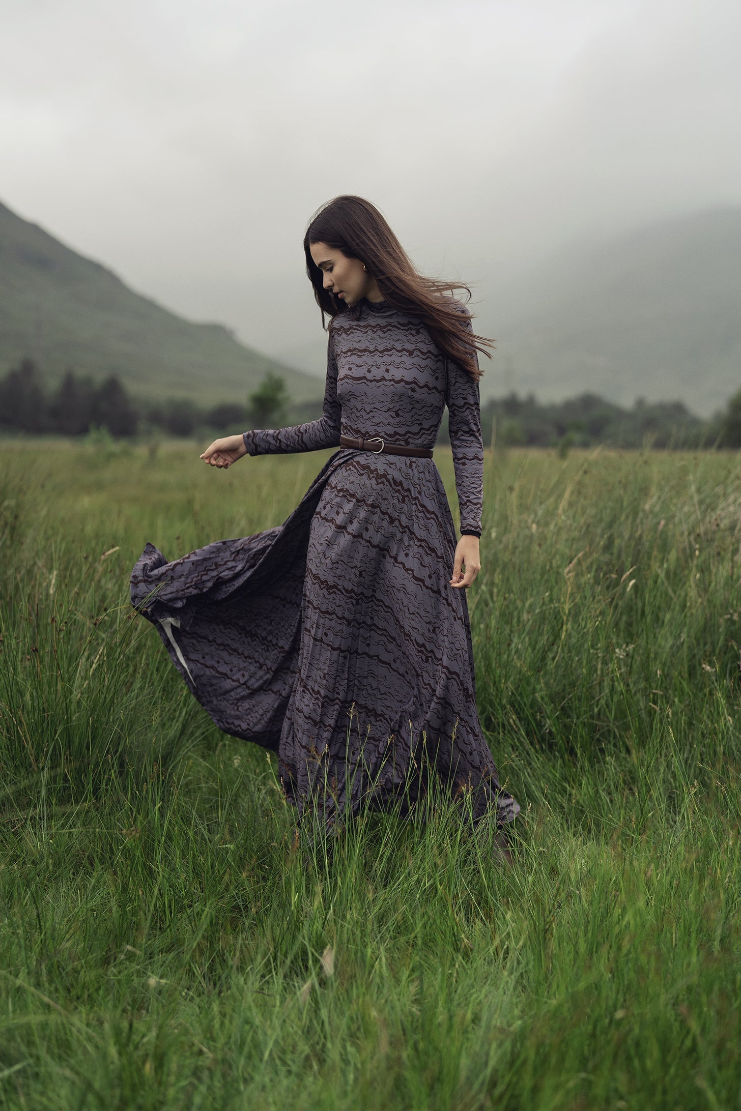 Pleat Bottom Stretch Maxi Dress-Grey/Brown