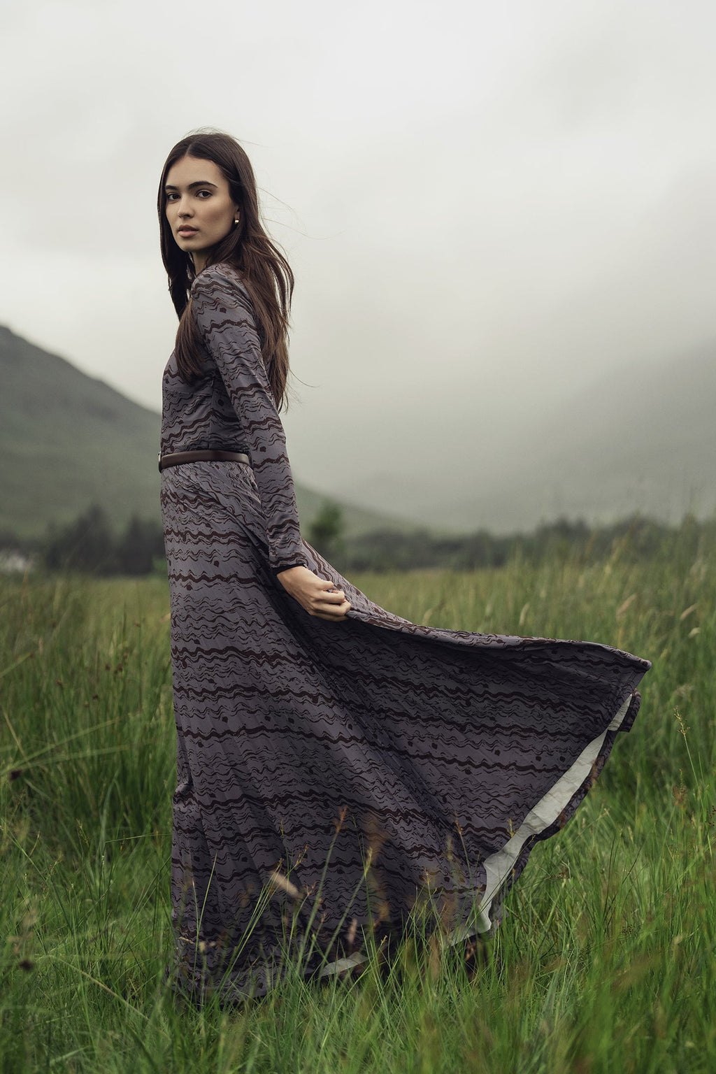 Pleat Bottom Stretch Maxi Dress-Grey/Brown