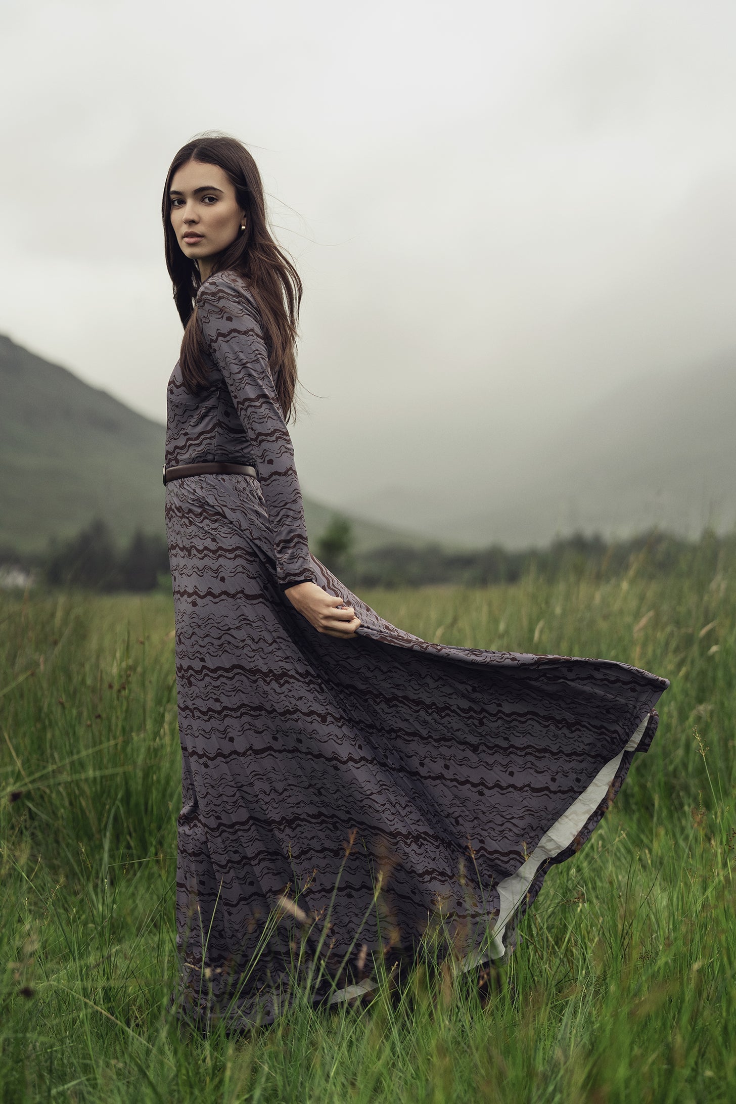 Pleat Bottom Stretch Maxi Dress-Grey/Brown