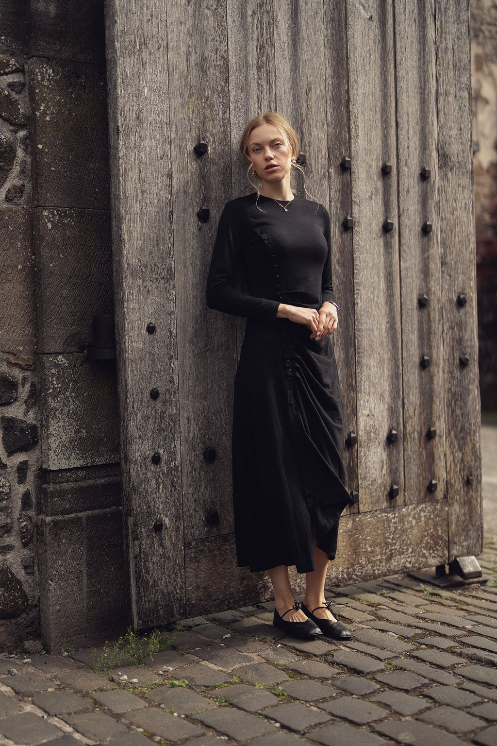 Side Shirred Button Down Knit-Black