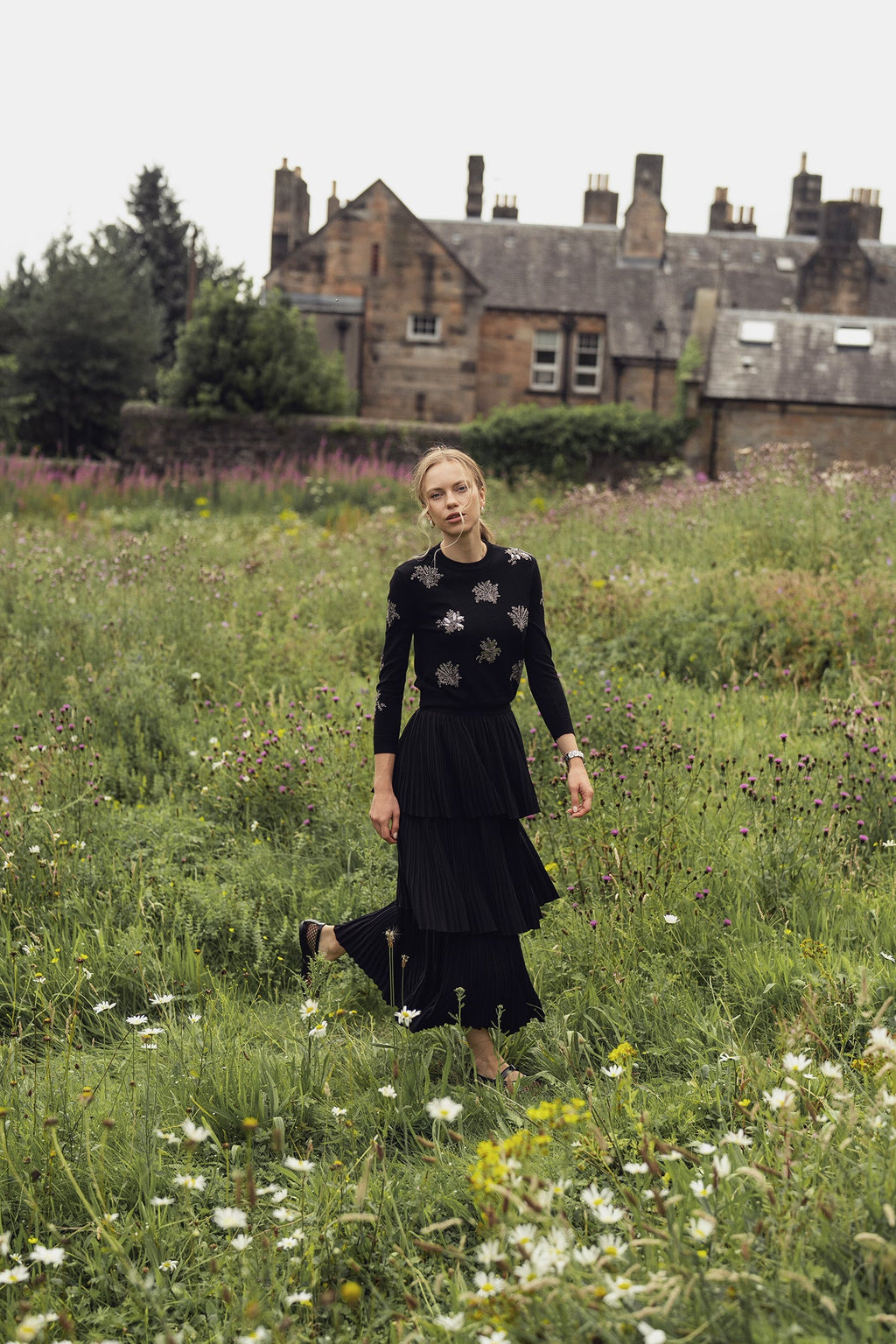 Beaded Flower Sweater-Black