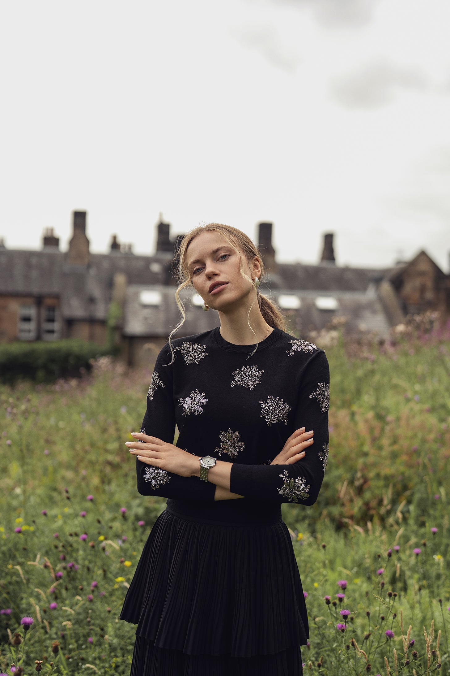 Beaded Flower Sweater-Black