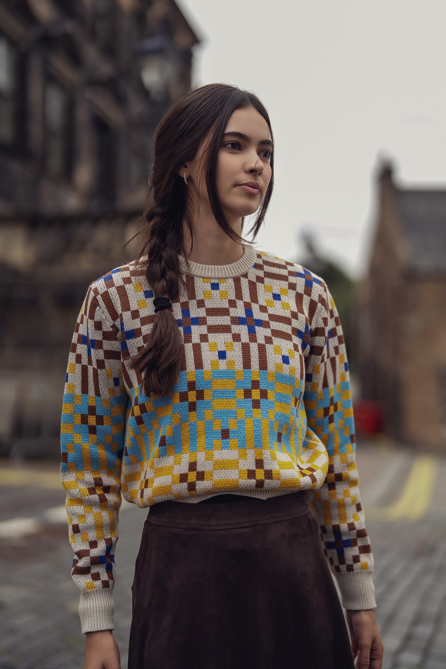 Geometric Design Sweater-Brown