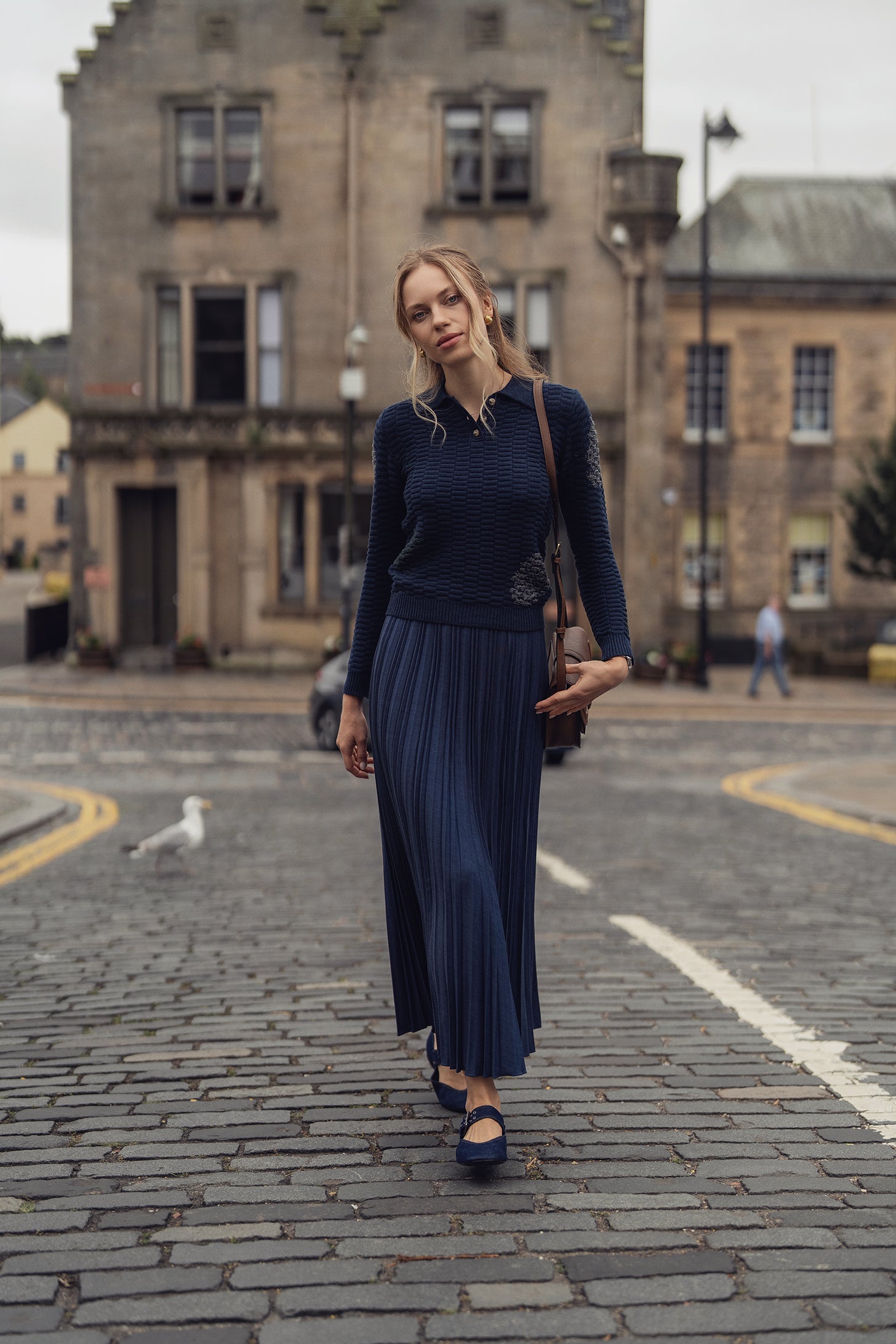 Golden Sun Sweater-Navy