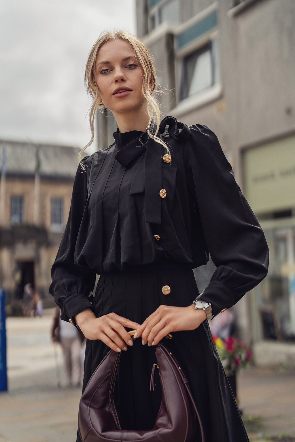 Side Button Pleat Dress-Black