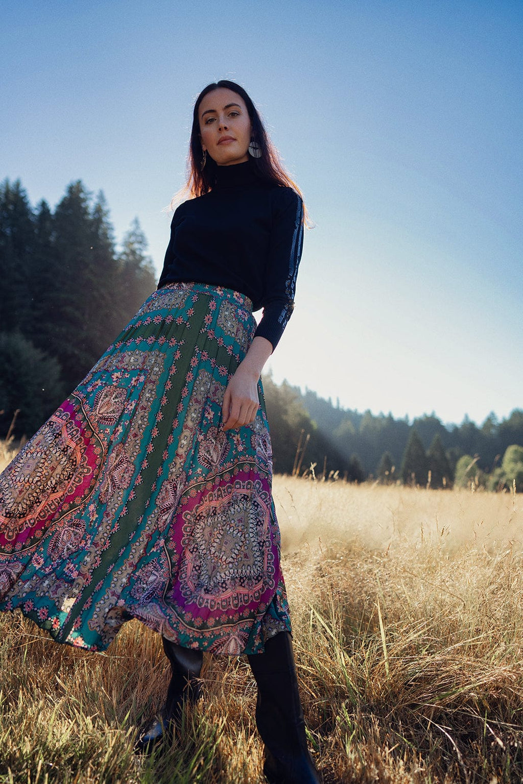 Sequin Trim Sweater-Black