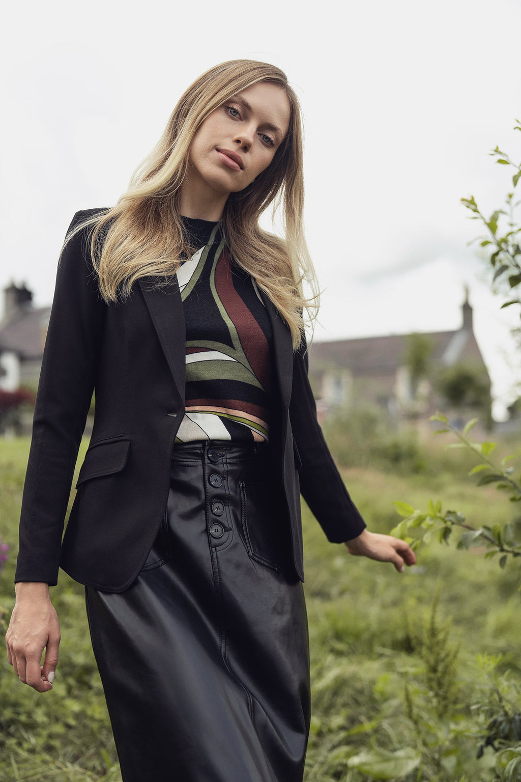 Classic Blazer-Black